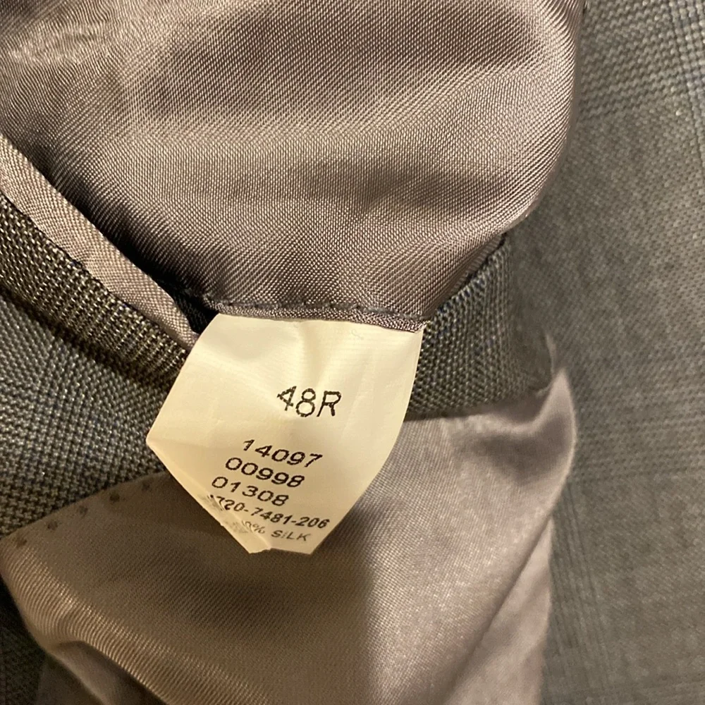 Men’s, Jos A. Bank, Grey, 2-Button Business Suit, Size: 48R